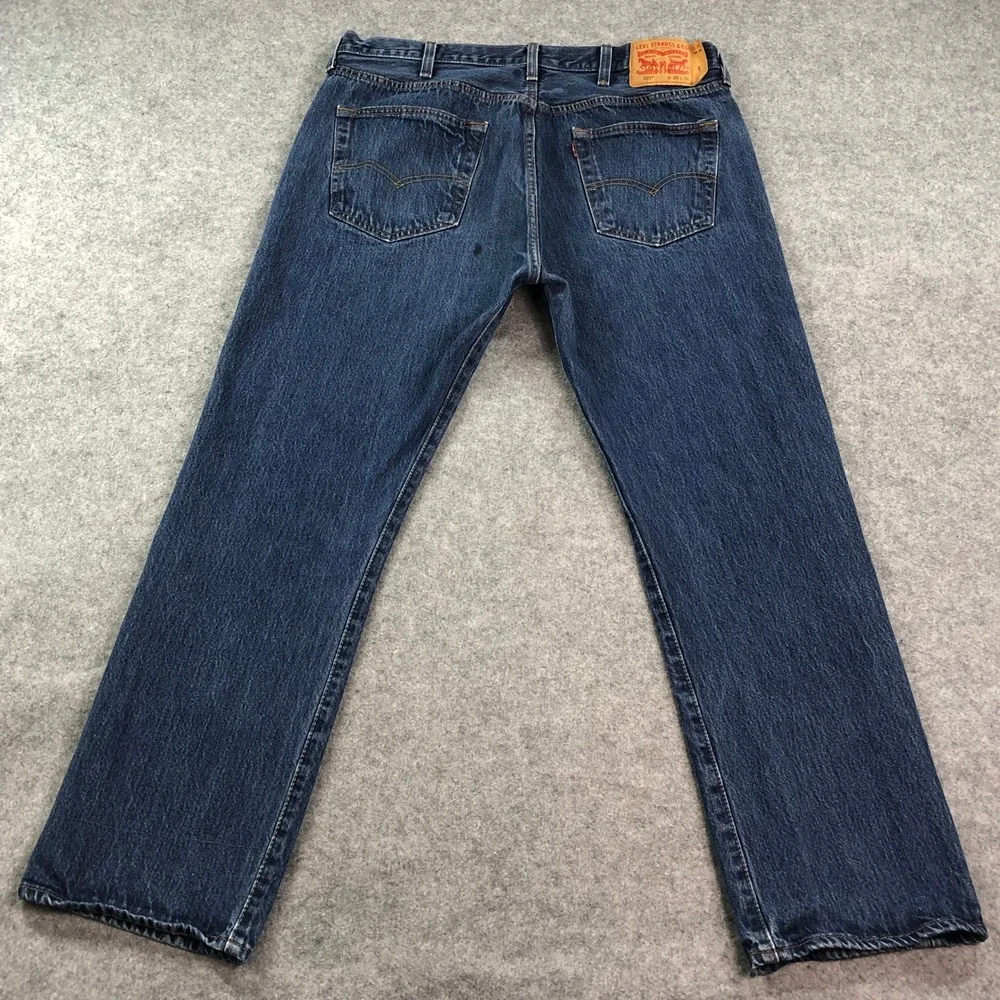 Levis 501 Mens Jeans 38x34 (fits 38x31) Straight Leg Blue Dark Wash Regular VTG